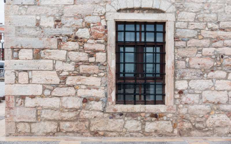 Restoring Historical Masonry: Tips and Techniques